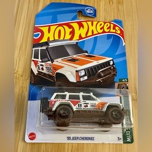 ‘95 Jeep Cherokee Treasure Hunt